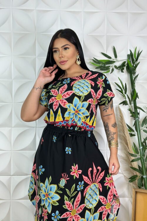 Saia Preta floral slim 3