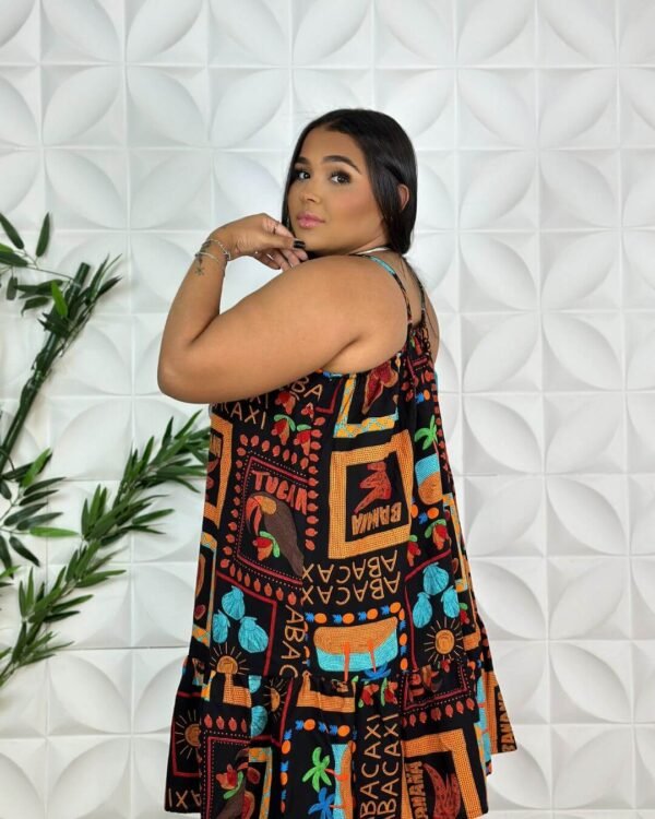 Vestido Tropical Chique Curto de Alça Plus Size - Imagem 3